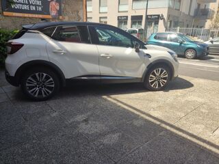 Captur 1.3 TCE 130 INITIALE PARIS EDC BVA 2020 occasion 69150 D&eacute;cines-Charpieu