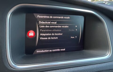 V40 II (2) 1.5 T2 122 MOMENTUM GEARTRONIC 6 + CARPLAY + TOIT PAN 2018 occasion 54000 Nancy