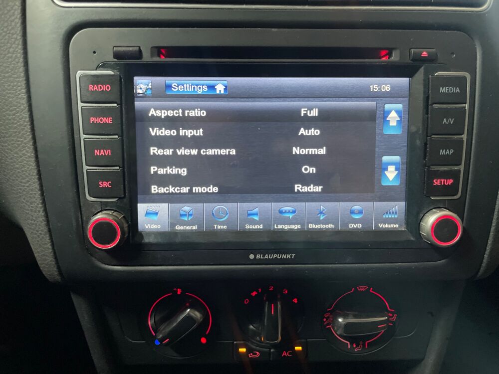 Polo 1.6 TDI 90CH CAR PLAY-RADARS DE RECUL 2014 occasion 60740 Saint-Maximin