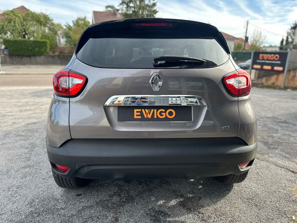 Captur 1.5 DCI 110 ENERGY INTENS START-STOP 2016 occasion 25000 Besan&ccedil;on