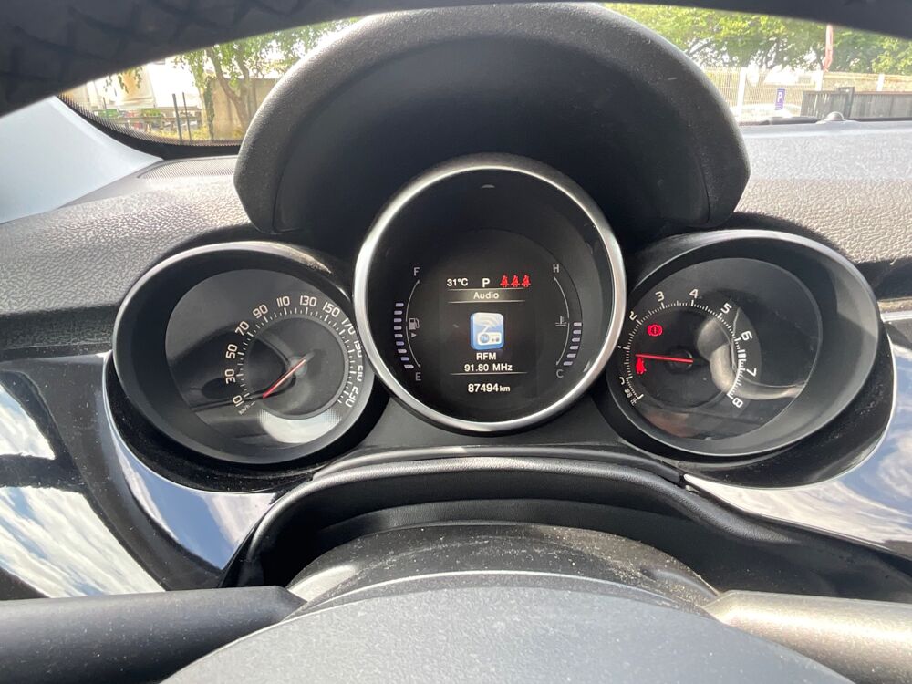 500 X 1.4 MULTIAIR T 140 CH LOUNGE 4X2 DCT BVA / CARPLAY ANDROID A 2018 occasion 17000 La Rochelle
