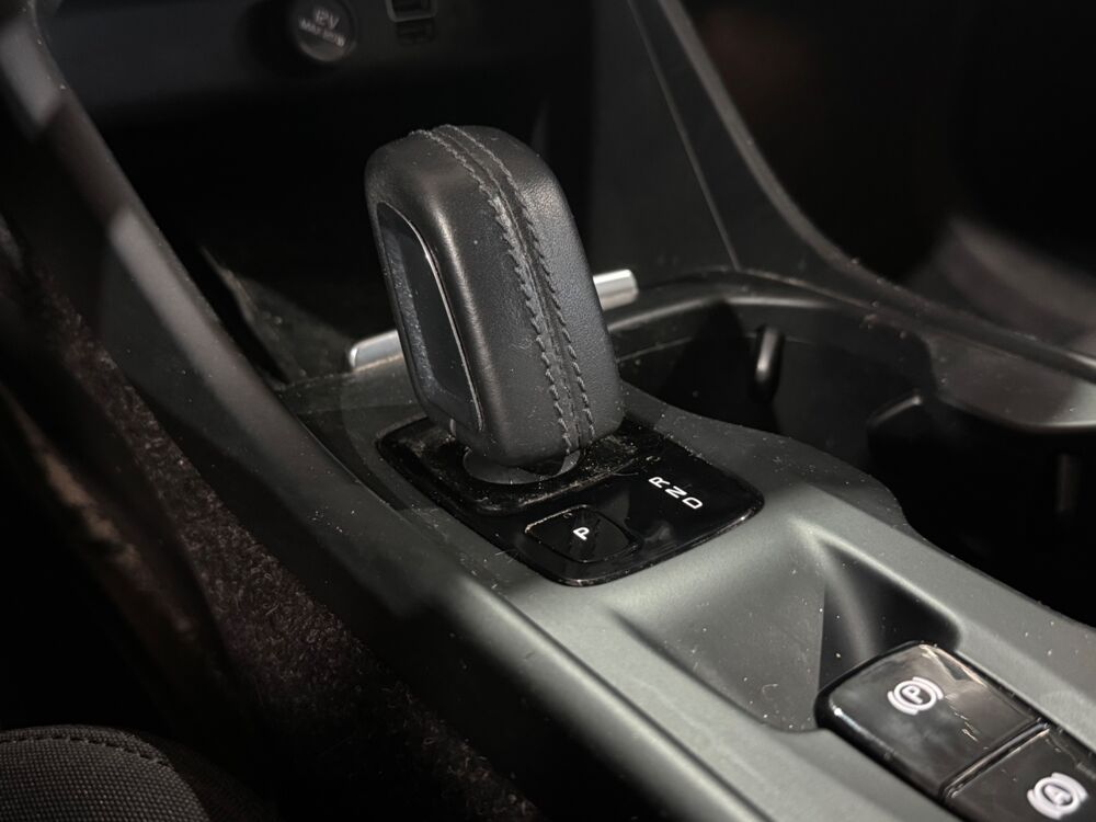 XC40 T5 261 CH RECHARGE HYBRID BUSINESS 2WD DCT / CAMERA DE RECUL 2020 occasion 29000 Quimper