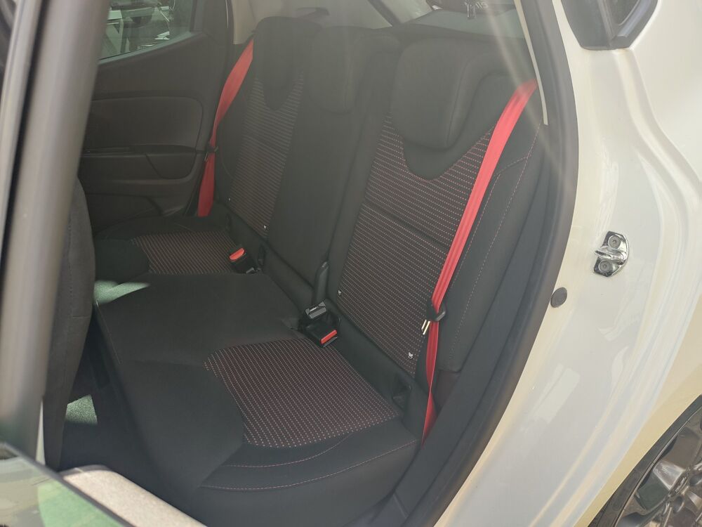 Clio 1.6 200 RS EDC BVA 2015 occasion 69150 D&eacute;cines-Charpieu