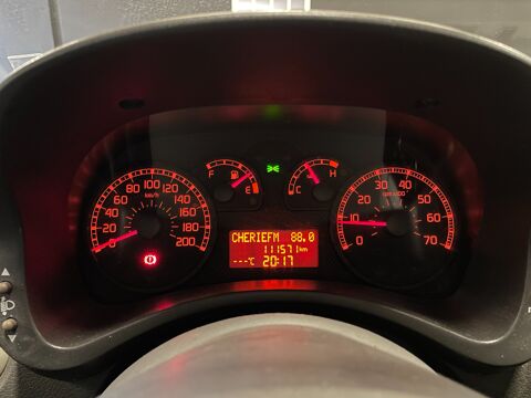 Panda FIAT PANDA 4X4 1.3 MULTIJET 16v 70ch CLIMBING - TOIT OUVRANT 2006 occasion 69400 Arnas