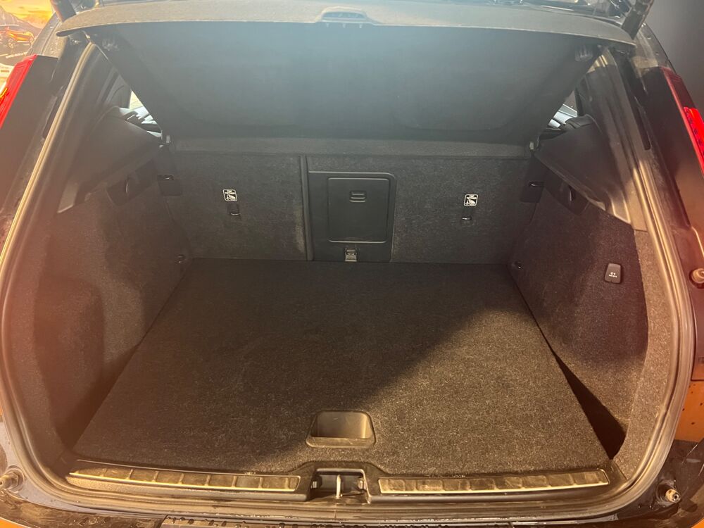 XC40 1.5 T5 262Ch TWIN-ENGINE RECHARGE PHEV HYBRID INSCRIPTION 2 2021 occasion 33320 Eysines