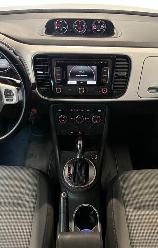 COCCINELLE II BEETLE CABRIOLET 1.2 TSI 105CH VINTAGE - DSG7/ BVA 2013 occasion 33260 La Teste-de-Buch