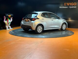 Yaris 1.5 VVTI 116H 90Ch FULL-HYBRID 0.8KWH DYNAMIC E-CVT BVA 2025 occasion 33320 Eysines