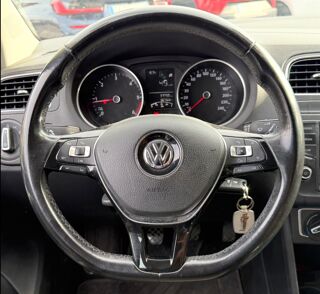 Polo 1.4 TDI 75 CH BLUEMOTION CONFORTLINE 2014 occasion 25000 Besan&ccedil;on