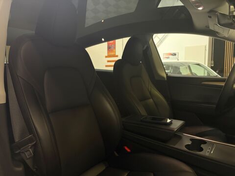 Model Y STANDARD 255 ch 60KWH RWD - AUTOPILOT - TOIT PANORAMIQUE - A 2022 occasion 78125 Gazeran