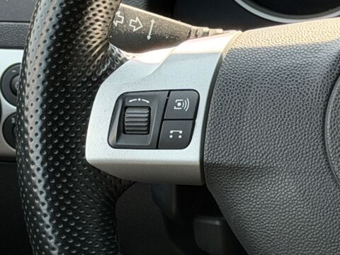 Astra H 2.0 T 200 ch COSMO 2007 occasion 64320 Idron