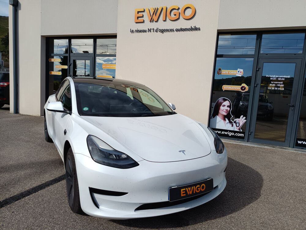 Model 3 ELECTRIC 255 60KWH /ATTELAGE/1&eacute;re main / PNEUS , Triangle NE 2023 occasion 69420 Ampuis