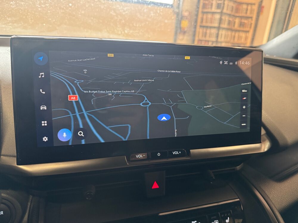 C-HR 1.8 140H 100 HYBRID FULL-HYBRID 0.85KWH DESIGN 4X2 BVA 2024 occasion 83600 Fr&eacute;jus