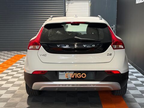 V40 D2 2.0 120 ch MOMENTUM &Ouml;VERSTA EDITION 2015 occasion 65290 Juillan