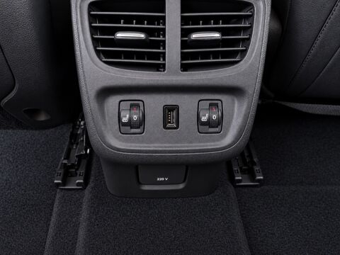 Grandland x 1.2 130Ch - ULTIMATE BVA8 - CARPLAY - SI&Egrave;GES CHAUFFANTS - EN 2019 occasion 26000 Valence