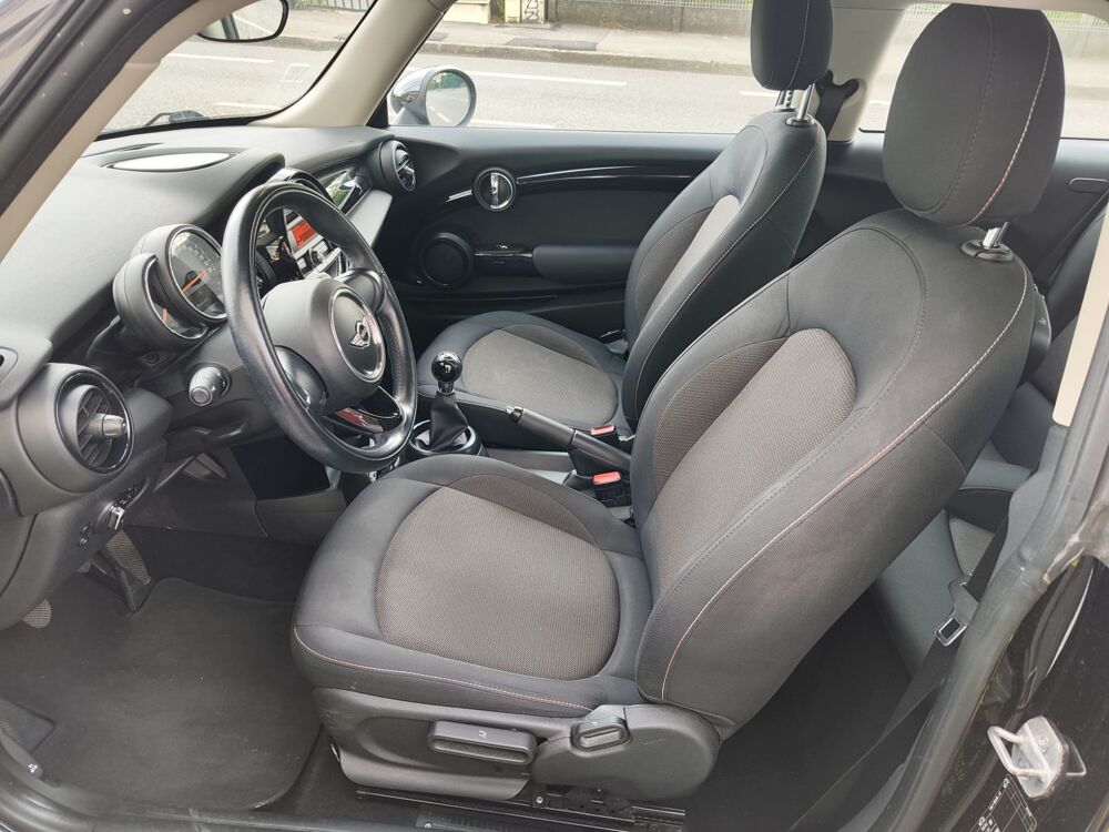 Cooper 1.5 100 ONE/3 PORTES/ ENTRETIEN &agrave; JOUR/GARANTIE 6 MOIS 2015 occasion 74600 Seynod