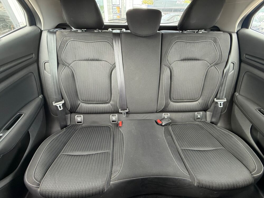 M&eacute;gane V Hatchback 1.5 dCi 16V 110CH - GPS - RADAR DE RECUL - R&Eacute;GUL 2018 occasion 27000 &Eacute;vreux