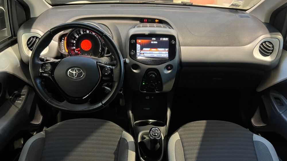 Aygo 1.0 VVTI 70 - Climatisation - isofix - cam&eacute;ra de recul 2020 occasion 33610 Cestas
