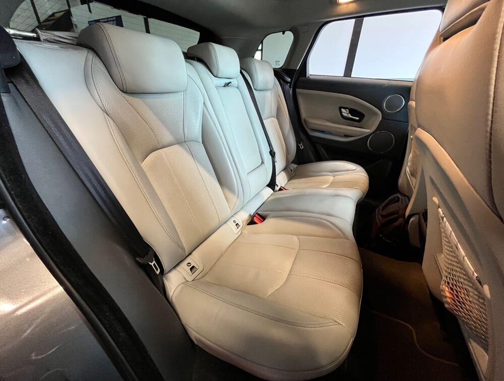 Range Rover Evoque 2.0D HSE 180CH 4WD BVA/ TOIT PANO/ MERIDIAN/ SIEGES CHAUFFAN 2018 occasion 33260 La Teste-de-Buch