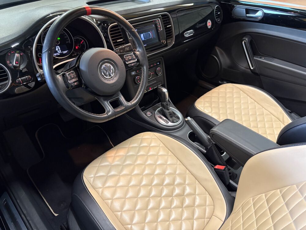 COCCINELLE II CABRIOLET 1.4 TSI 150 CH COUTURE EXCLUSIVE DSG BVA 2015 occasion 69400 Arnas