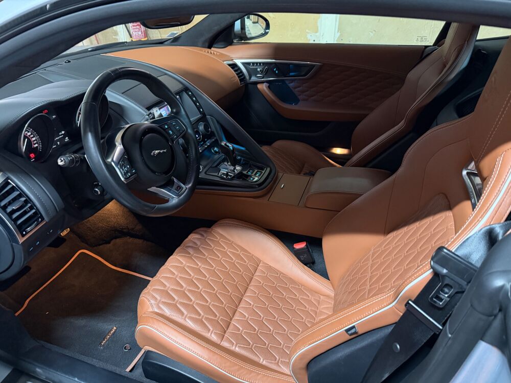 F-Type (2) COUPE 5.0 575CH SVR AWD BVA FREIN CERAMIQUE NO FAP 2017 occasion 60740 Saint-Maximin