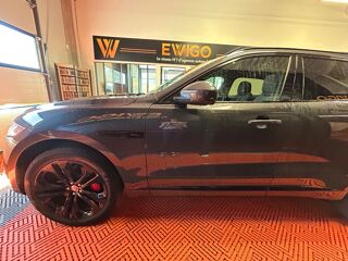F-PACE 2.0 P400E 404H 300 PHEV 19.2KWH R-DYNAMIC SE AWD BVA 2023 occasion 83600 Fr&eacute;jus