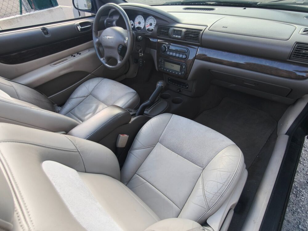 Sebring CABRIOLET 2.7 V6 200 CH LIMITED BVA / BLUETOOTH 2005 occasion 40000 Mont-de-Marsan