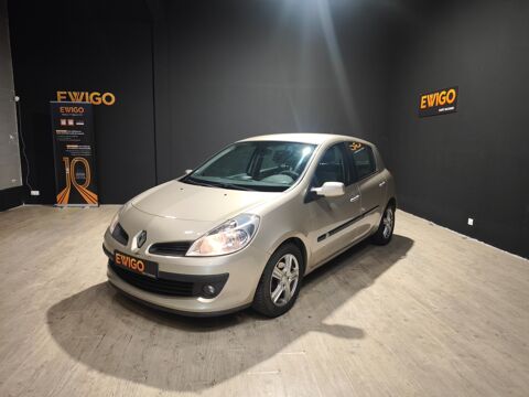 Renault Clio 1.6 110 CONFORT PACK DYNAMIQUE CLIM BVA 2006 occasion Saint-Maximin 60740
