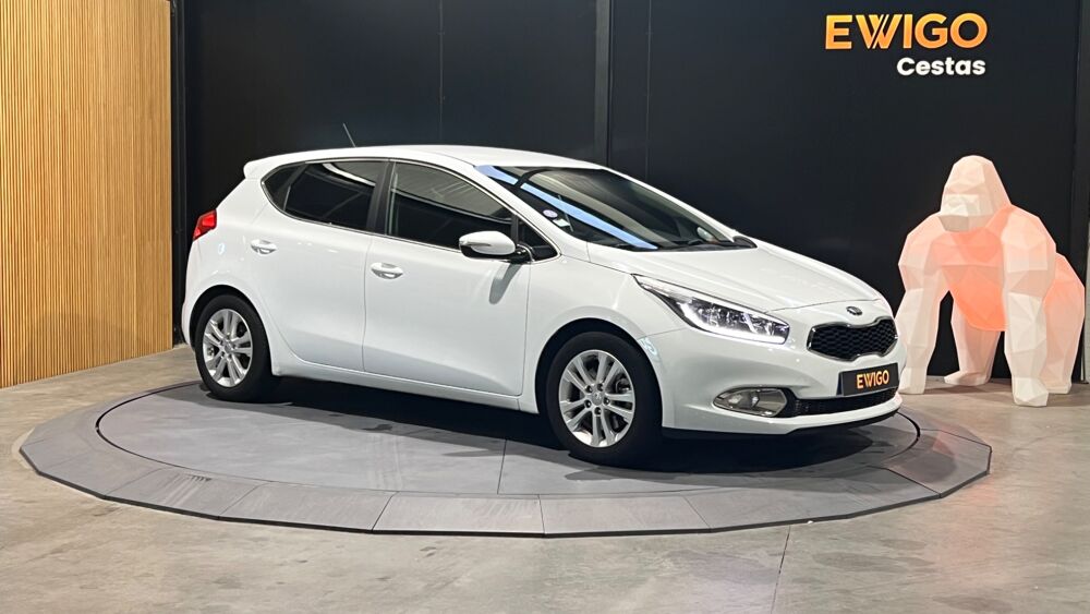 Ceed 1.6 GDI 135ch ACTIVE - REGULATEUR DE VITESSE - CLIMATISATION 2014 occasion 33610 Cestas