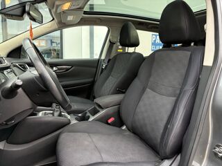 Qashqai GENERATION-II 1.5 DCI 110 CH ACENTA 2WD / CAMERA 360 / TOIT 2017 occasion 40000 Mont-de-Marsan