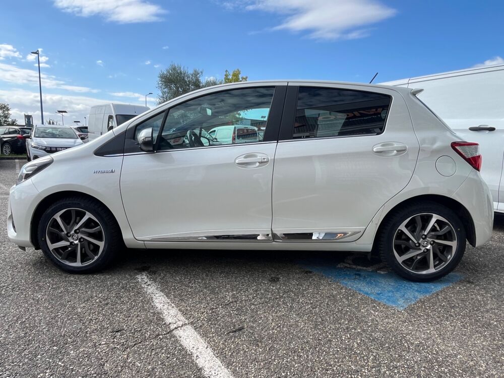 Yaris 1.5 VVTI 100H 75 CH HYBRID FULL-HYBRID CHIC BVA 2017 occasion 47000 Agen