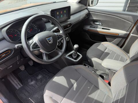 Sandero STEPWAY 1.0 TCE 90ch CONFORT / CARPLAY / CAMERA DE RECUL / A 2023 occasion 17100 Saintes