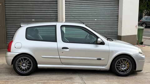 Clio II 2.0 16S 172 RS 3P SHIFTLIGHT + LIGNE InoxCar 2000 occasion 54000 Nancy