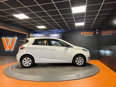 Zo&eacute; R135 E-TECH ZE 52KWH ACHAT-INTEGRAL EQUILIBRE BVA // APPLE C 2022 occasion 44300 Nantes