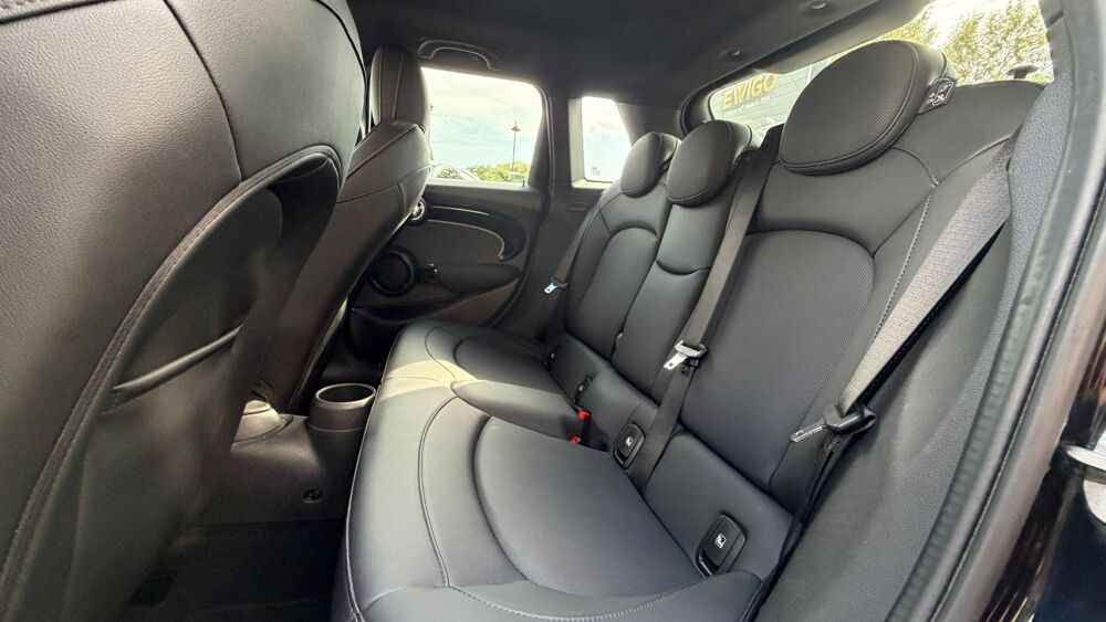 Cooper III (2) (F55) HATCH 1.5 136CH COOPER EDITION PREMIUM Bva7 - 2023 occasion 13700 Marignane