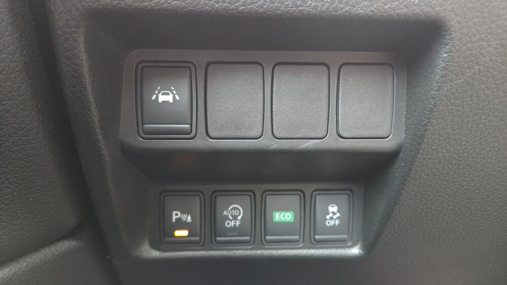 Qashqai 1.2 DIGT 115ch TEKNA 2WD X-TRONIC - CAMERA 360 - TOIT PANO - 2015 occasion 27000 &Eacute;vreux