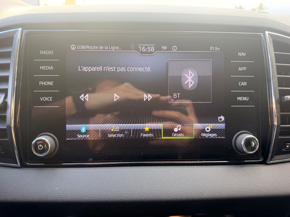 Karoq 1.0 TSI 110 Ch AMBITION + CAMERA DE RECUL + CARPLAY 2023 occasion 97410 Saint-Pierre