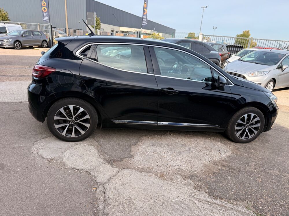 Clio 1.6 E-TECH 140CH FULL-HYBRID INTENS - PACK TECHNO - PACK 360 2021 occasion 27000 &Eacute;vreux