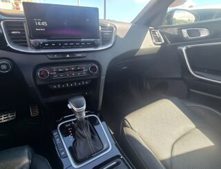 XCeed GT-LINE 1.5 MHEV 140 CH BVA TO AM25 + TOIT OUVRANT + GARANTI 2026 occasion 97410 Saint-Pierre