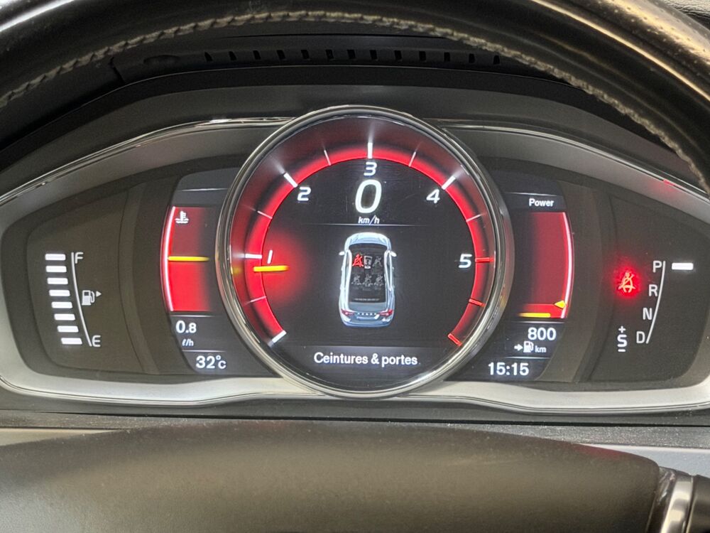 S60 2.0 D3 150ch BVA R-DESIGN 2018 occasion 37100 Tours