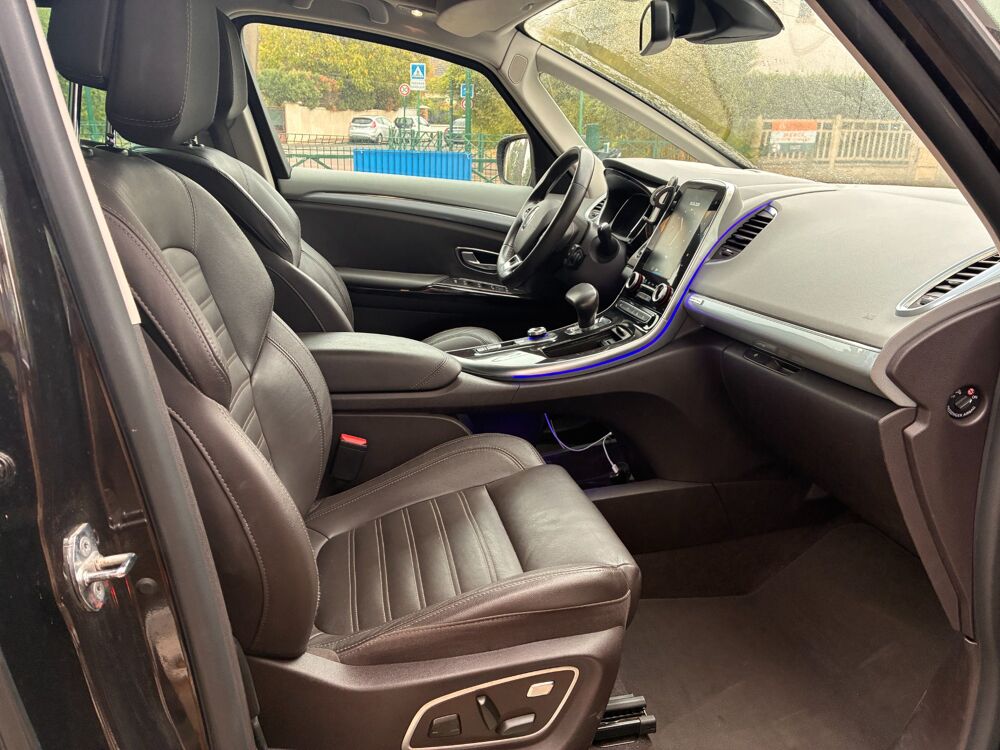 Espace Renault V 1,6 DCI 160 CH EDC initial paris 7 places 2015 occasion 94370 Sucy-en-Brie