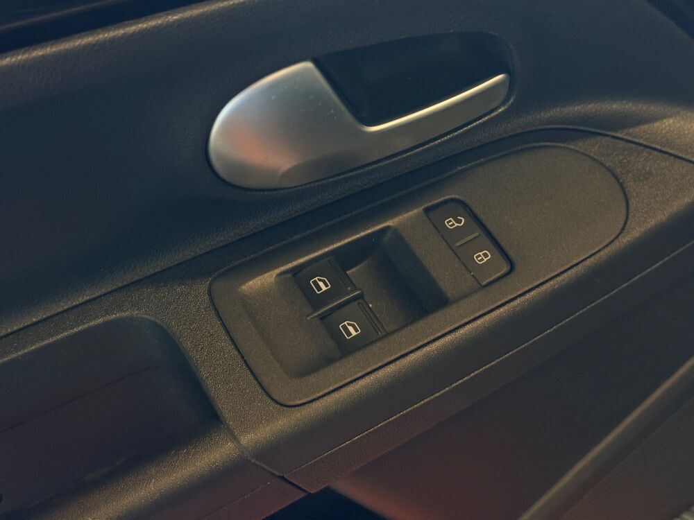 UP 1.0 60cv IQ DRIVE 2019 occasion 76190 &Eacute;calles-Alix