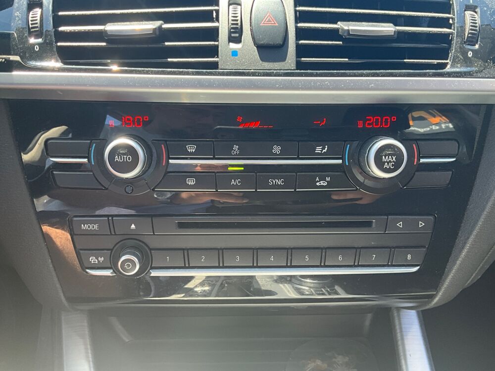 X3 1.8 D 150CH FINITION BUSINESS DESIGN / SDRIVE BVA / SUIVI 2017 occasion 17000 La Rochelle