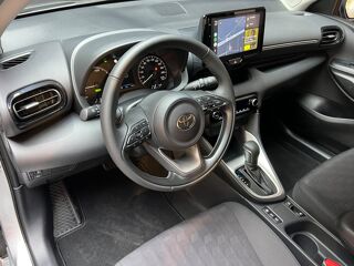 Yaris 1.5 VVTI 116H 90Ch FULL-HYBRID 0.8KWH DYNAMIC E-CVT BVA 2025 occasion 33320 Eysines
