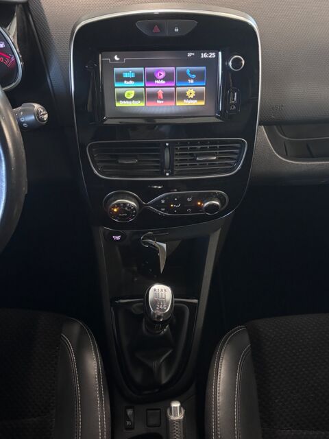 Clio ESTATE 1.5 DCI 110 Ch - LIMITED - ENTRETIEN CONSTRUCTEUR - D 2017 occasion 79000 Niort