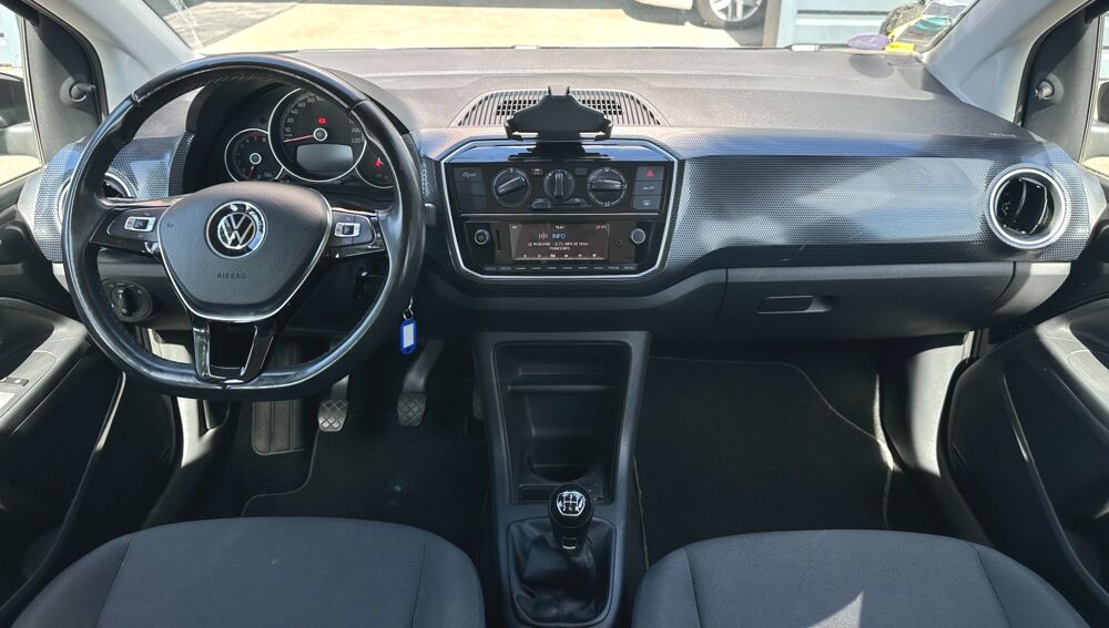 UP 1.0 60CH / LOUNGE / CAMERA RECUL - GPS - BLUETOOTH 2020 occasion 44220 Cou&euml;ron