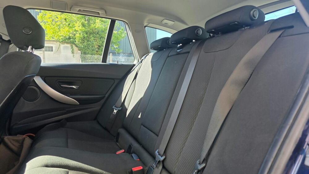 S&eacute;rie 3 TOURING 2.0 320 D 190 LOUNGE XDRIVE BVA/ENTRETIEN A JOUR/CT 2019 occasion 74600 Seynod