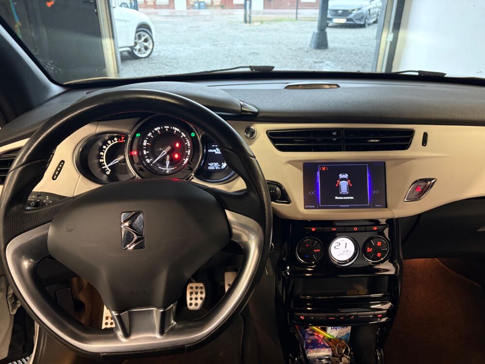 DS3 1.2 PURETECH 110 ULTRA PRESTIGE 2015 occasion 76190 &Eacute;calles-Alix