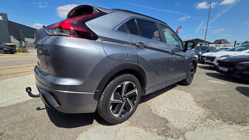 Eclipse Cross 2.4 188ch HYBRID INTENSE 4WD GARANTIE 5 ANS - 1er MAIN - CAM 2023 occasion 27000 &Eacute;vreux