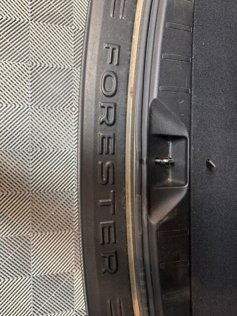 Forester 2.0 150 ch X AWD BVA CONFORT PLUS - TOIT OUVRANT - SIEGES CH 2017 occasion 78125 Gazeran