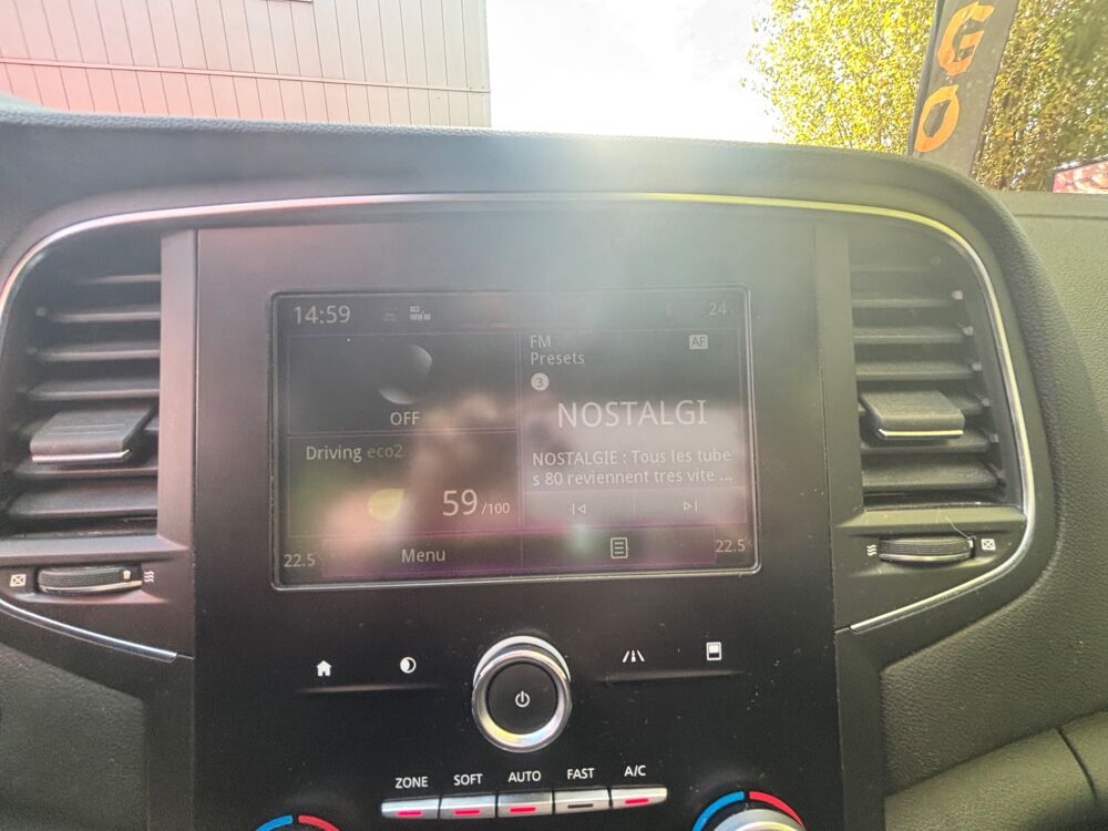 M&eacute;gane MEGANE IV 1.5 DCI 110 ENERGY ZEN - GPS - CLIMATISATION 2015 occasion 76150 Saint-Jean-du-Cardonnay